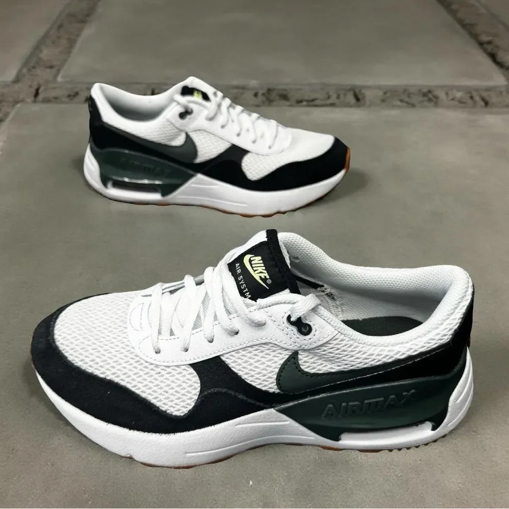 Nike Air Max SYSTM Boys 6.5Y Black White Green Sneakers New No Box